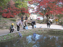 社会貢献活動 曽木公園清掃