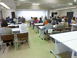 定時総会を開催の様子