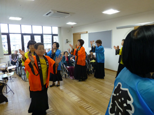 女性部会　慰問交流会 写真3